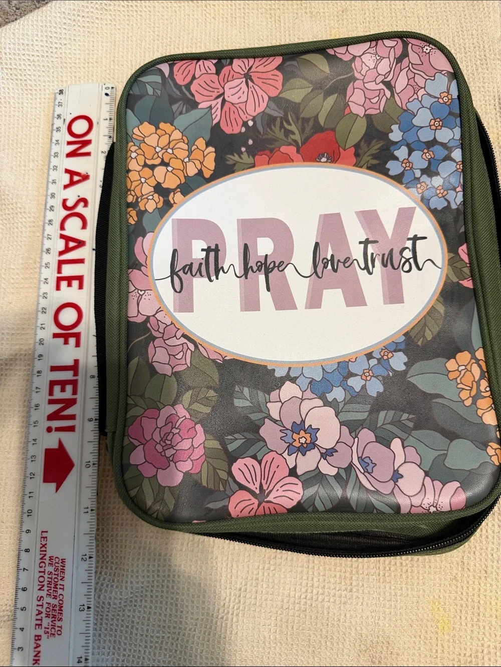 Vinyl Floral front & cloth back Bible/ Book Cover  Pouch Handle Zips